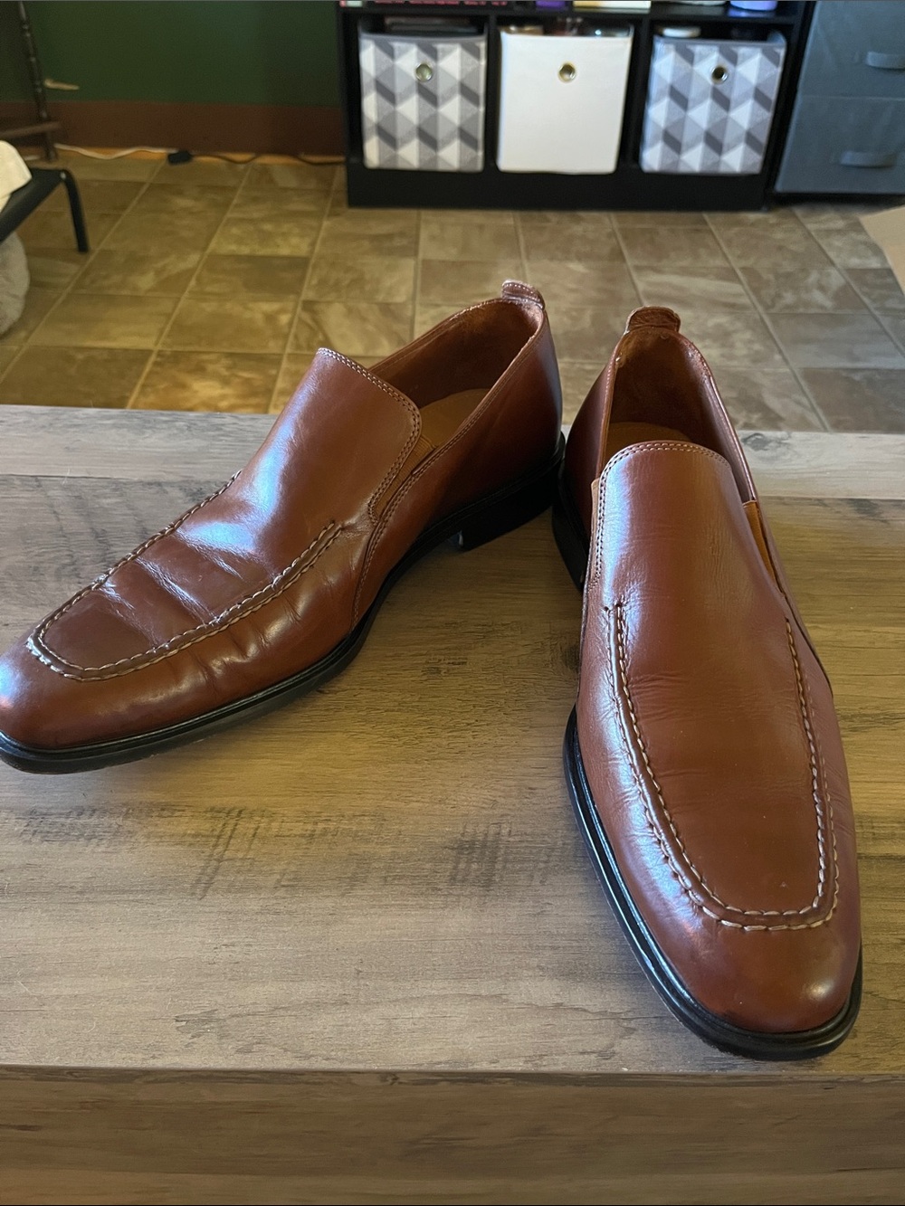 Men's Brown Leather Slip-On Dress Loafers